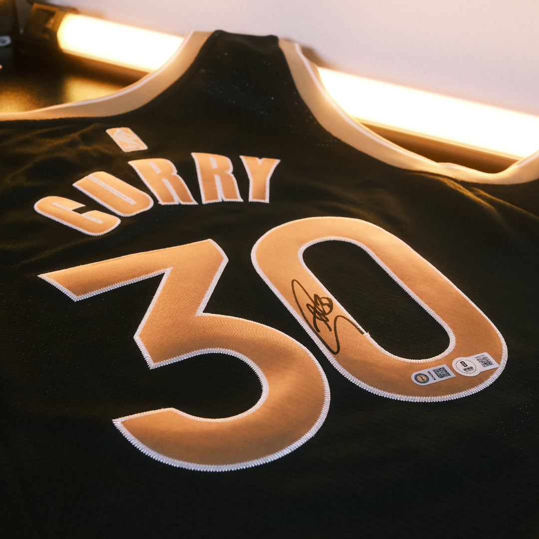 Steph Curry Autographed Jersey