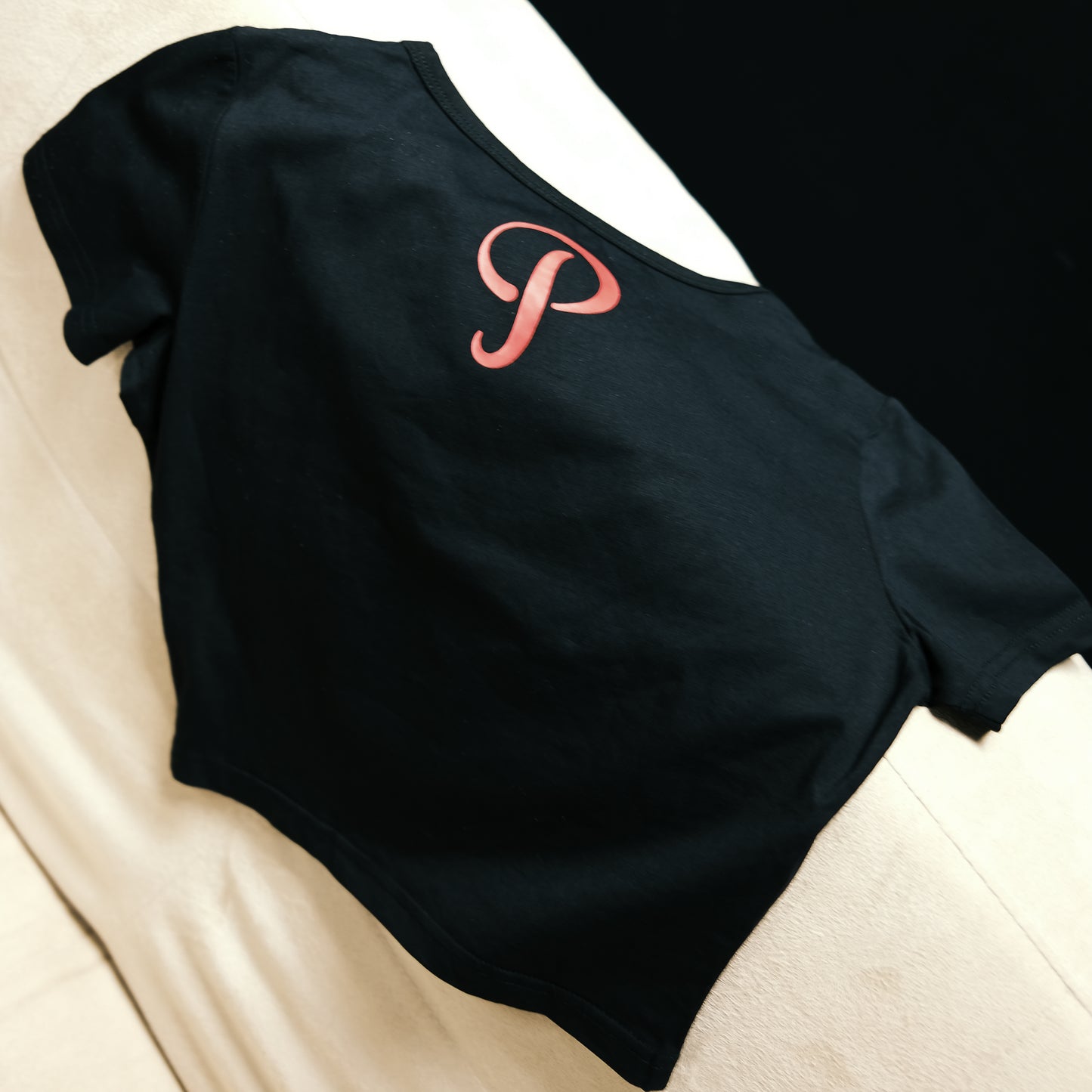 Classic Red Crop